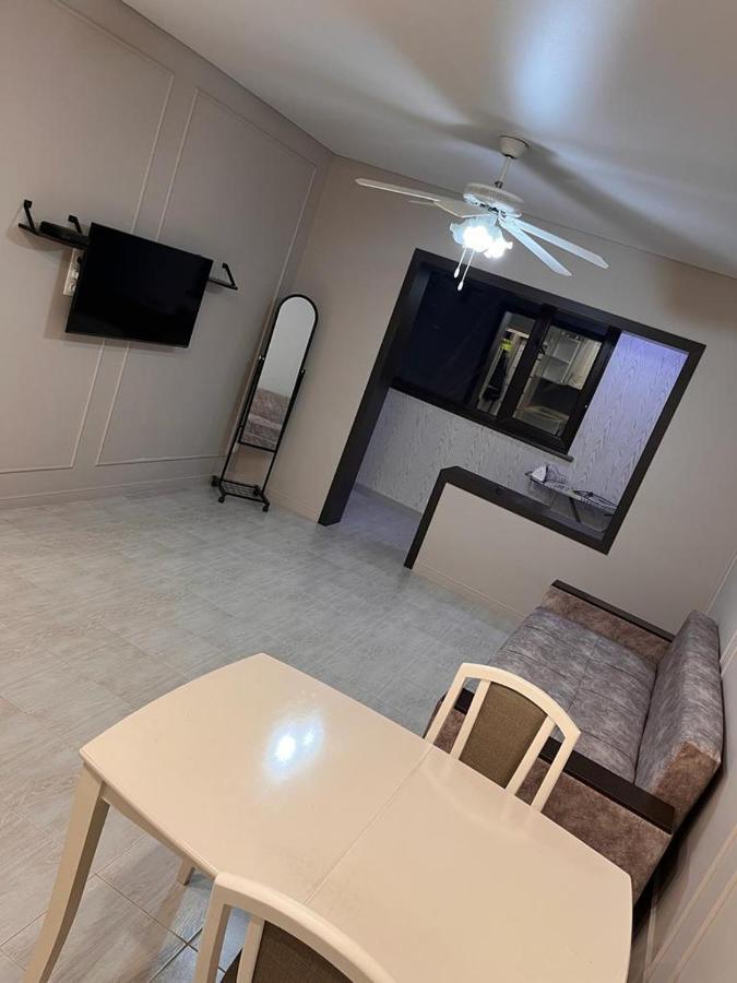 Zhalgin'S Apartments 1 Turksib Екстер'єр фото