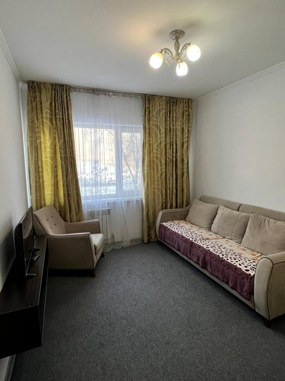 Zhalgin'S Apartments 1 Turksib Екстер'єр фото