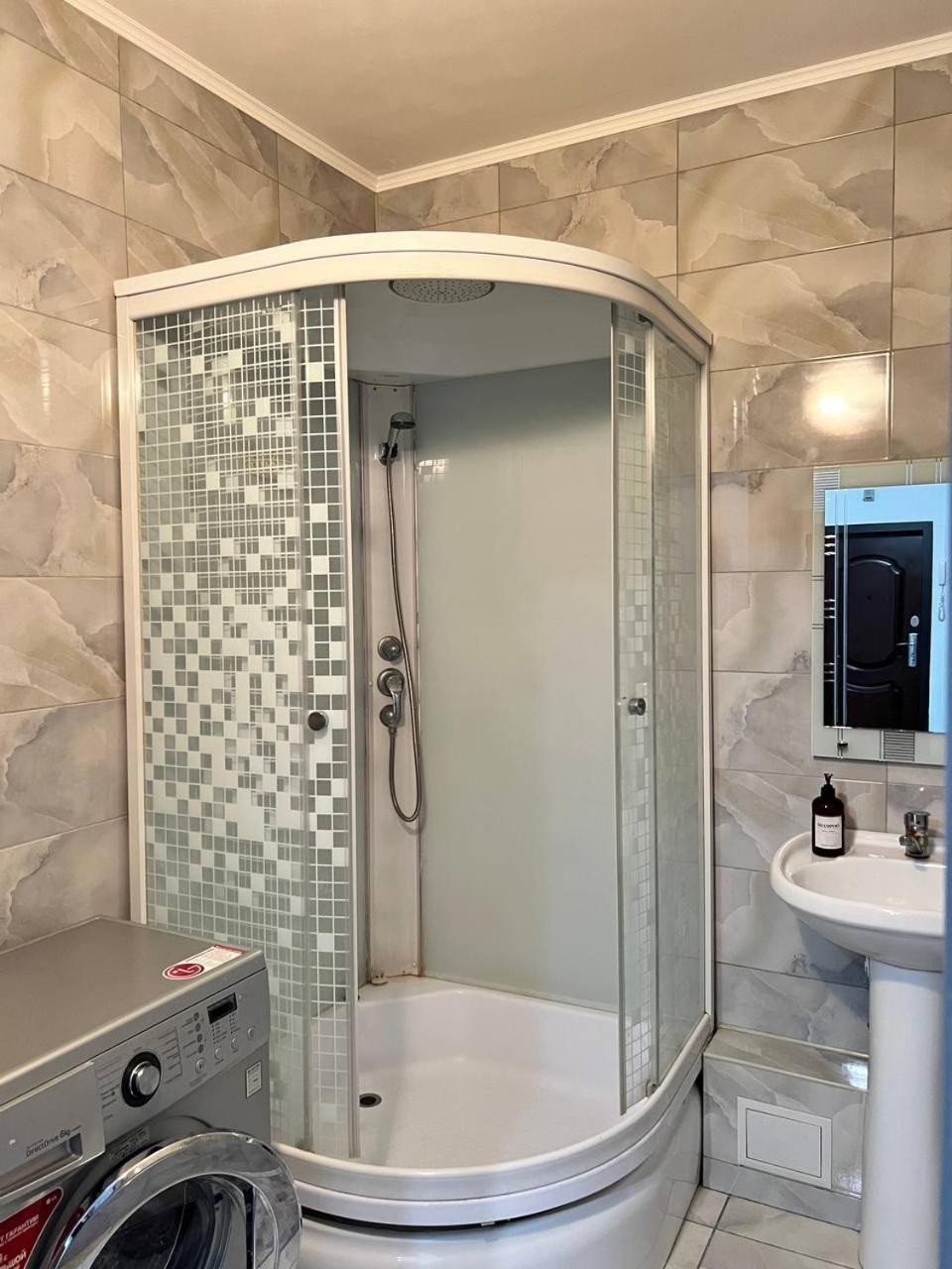 Zhalgin'S Apartments 1 Turksib Екстер'єр фото